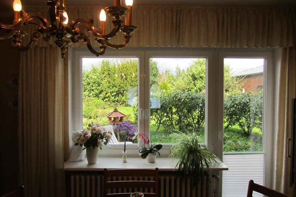 Exklusive Ferienwohnung Strohberg Plön Exterior foto